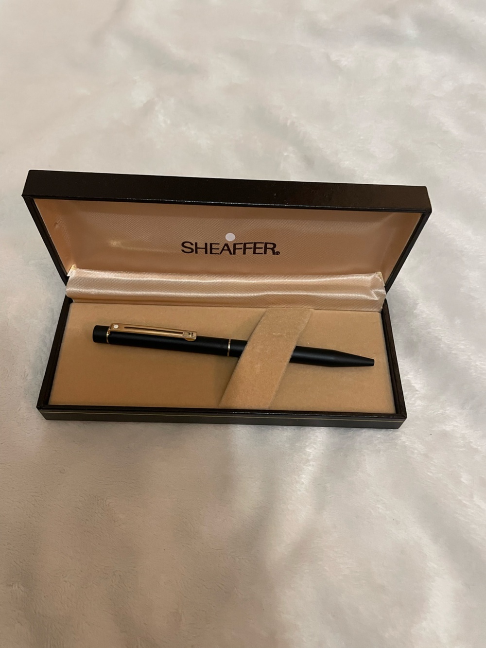 Sheaffer Black & Gold Ballpoint Pen - Classic Men’s Accessory